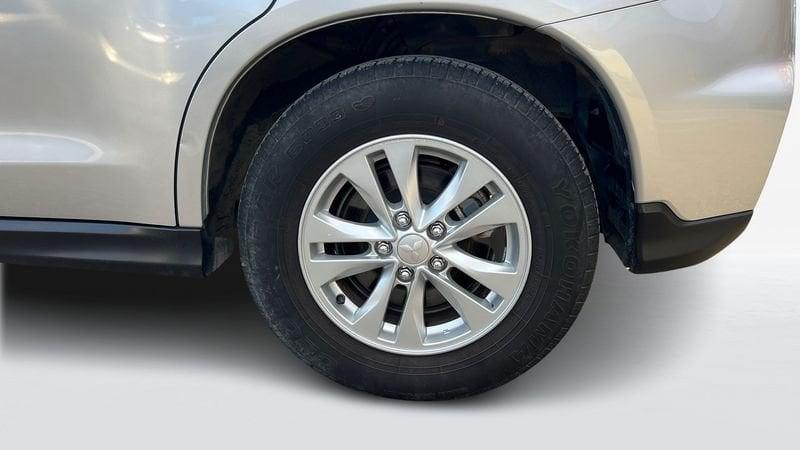 Mitsubishi ASX 2.0 Invite 2WD GPL