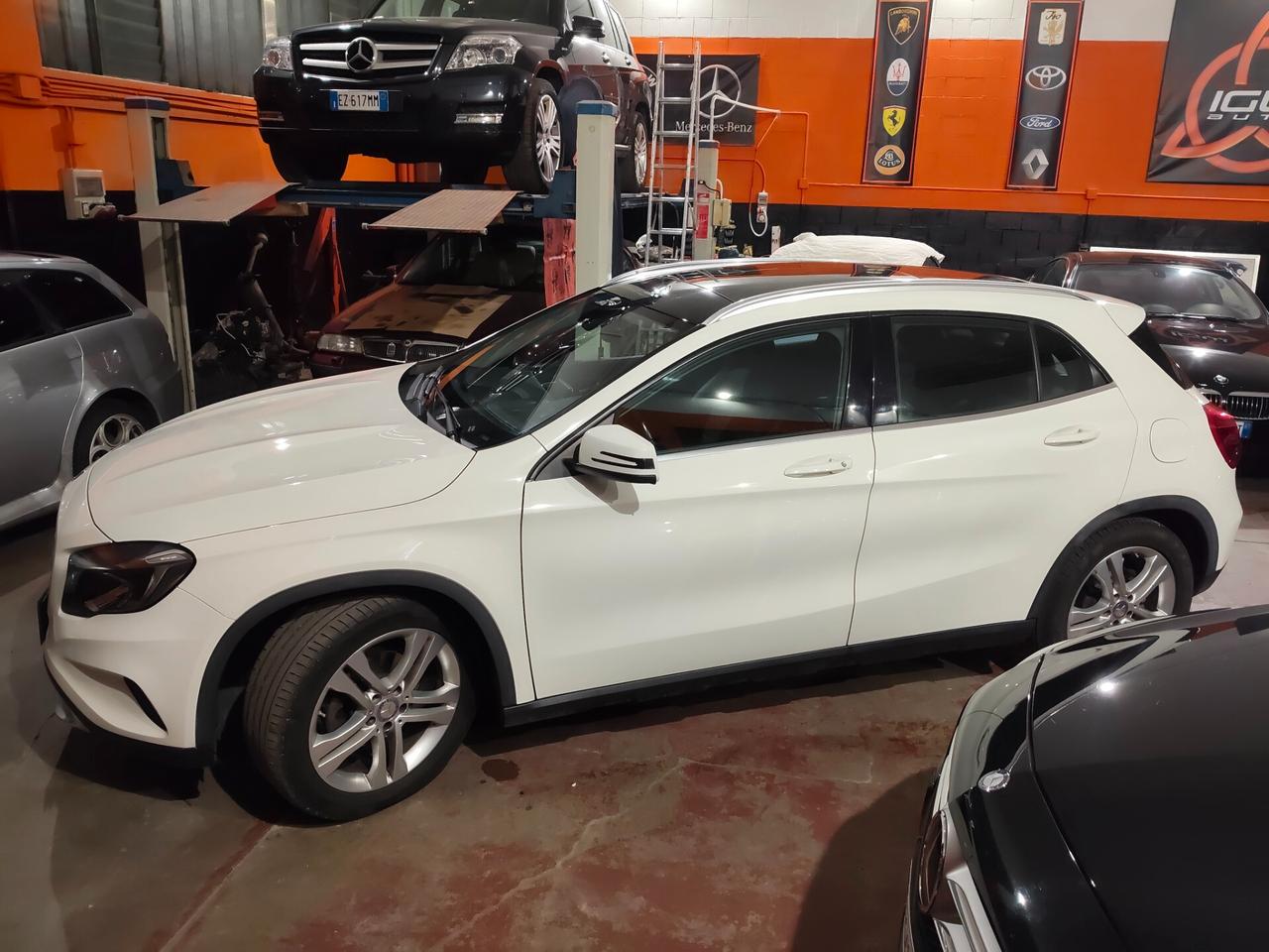 Mercedes GLA 180 UNIPROPRIETARIO SOLO 78000KM!!!