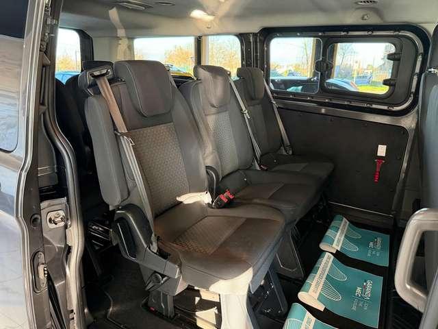Ford Transit IVA ESPOSTA 9 Posti Lungo Km 70.000 Neopatentati