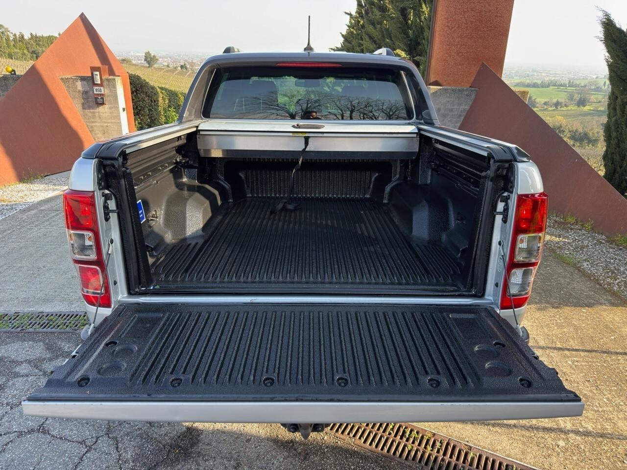 Ford Ranger 2.0 ECOBLUE DC XLT 5 posti