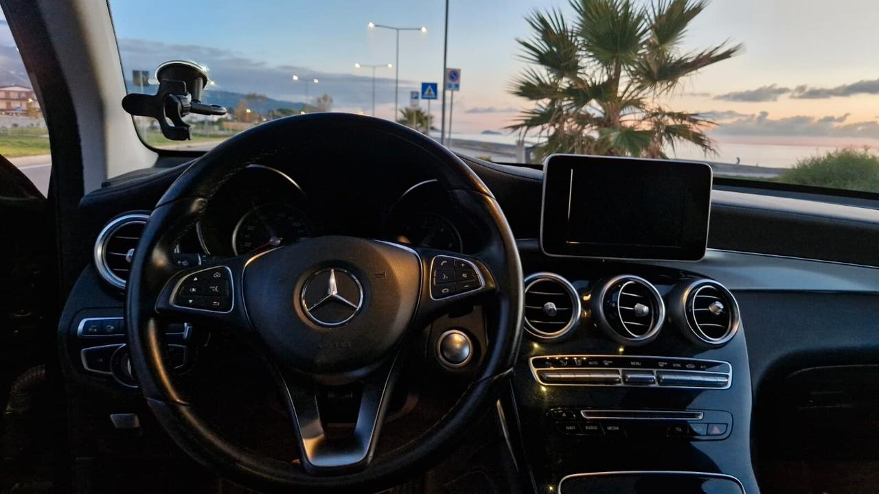 Mercedes-benz GLC 220 d 4Matic Coupé Premium