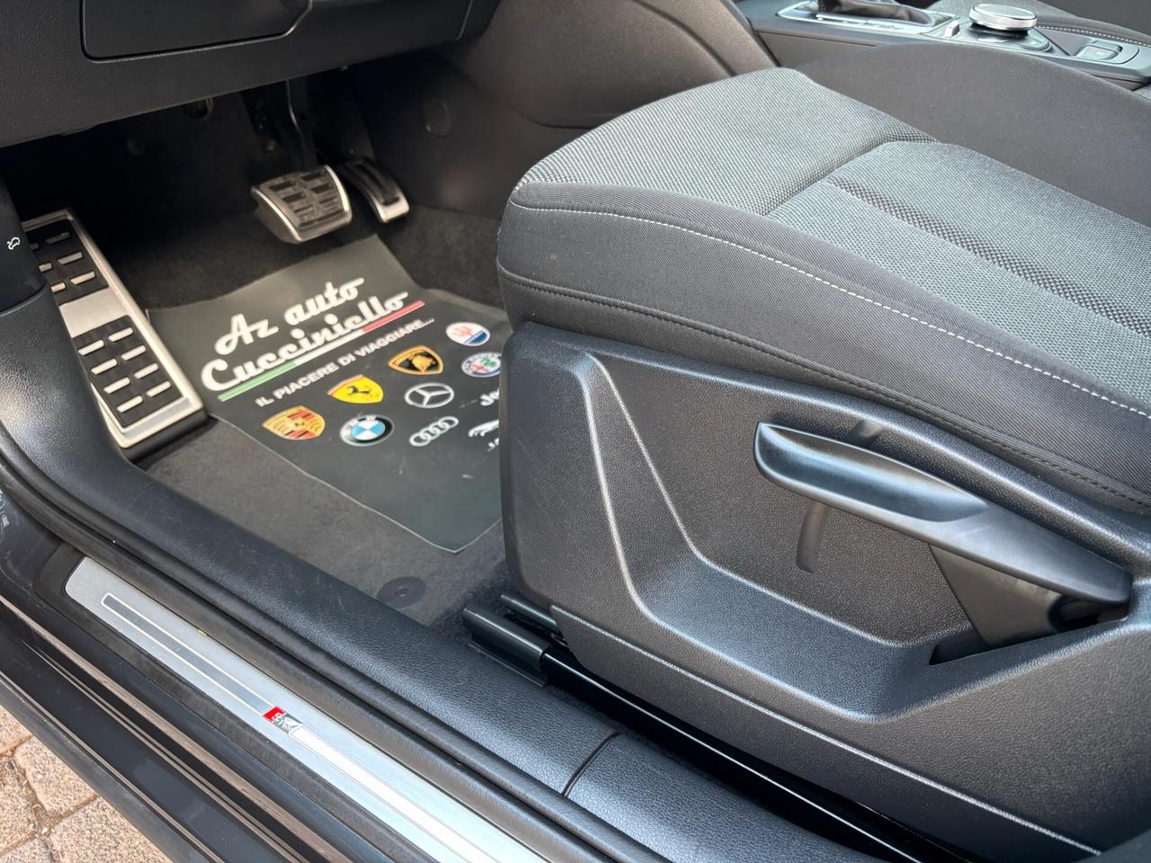 Audi Q2 35 TDI 150cv S tronic Sline Edition BLAK MY 23