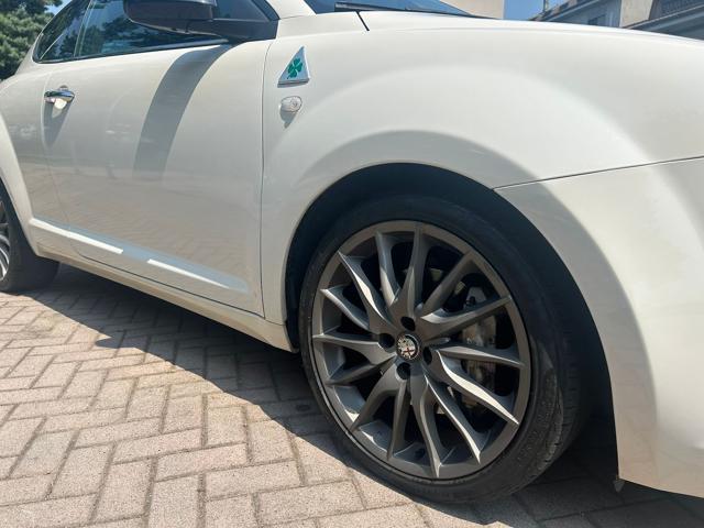 ALFA ROMEO MiTo Premium 1.4 TB 16V MultiAir Quadrifoglio Verde