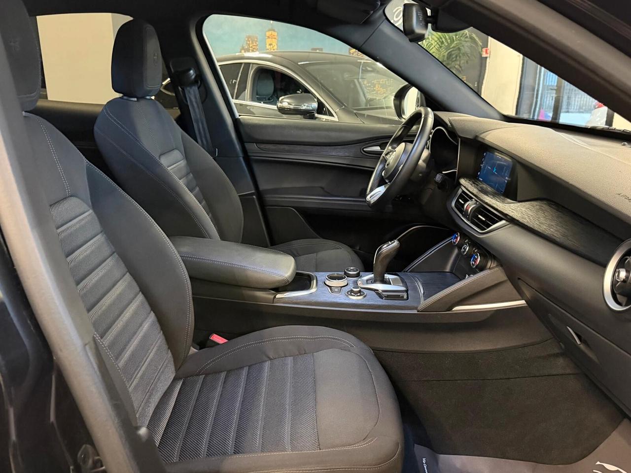 ALFA ROMEO STELVIO 2.2 160CV RWD AUTOCARRO NAVI CAM ANNO 2022