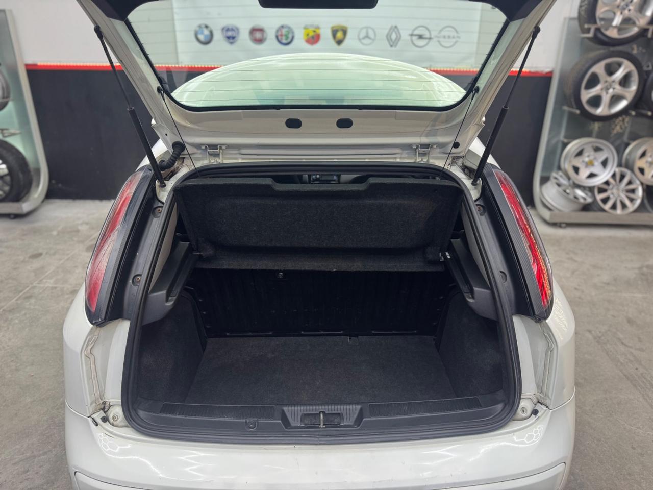 Fiat Punto Evo 1.4 Benzina GPL 5porte ADATTA NEOPATENTATI