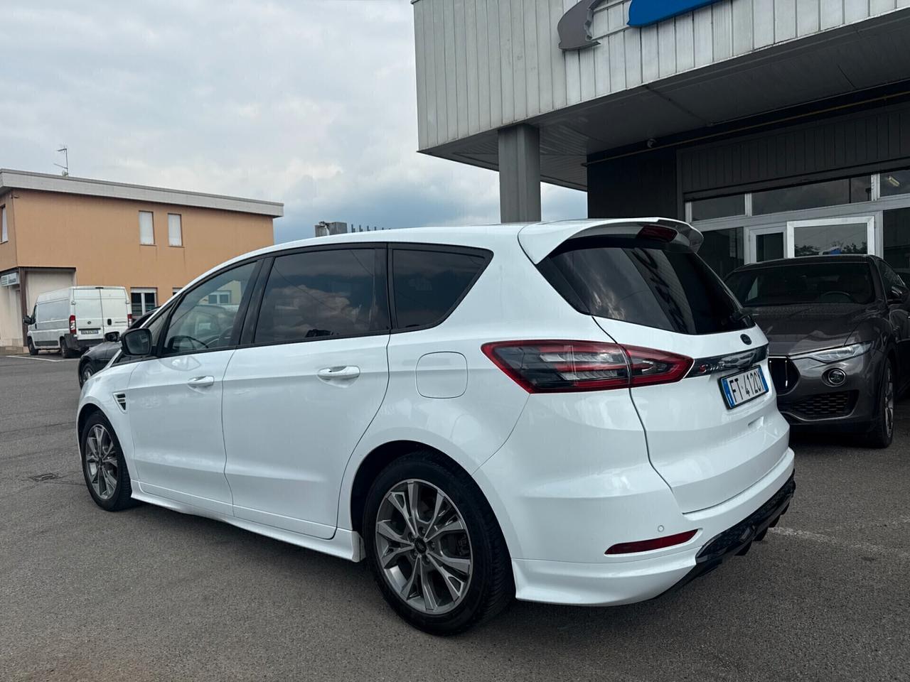 Ford S-Max 2.0 Euro 6d ecoblue ST-Line 7 POSTI
