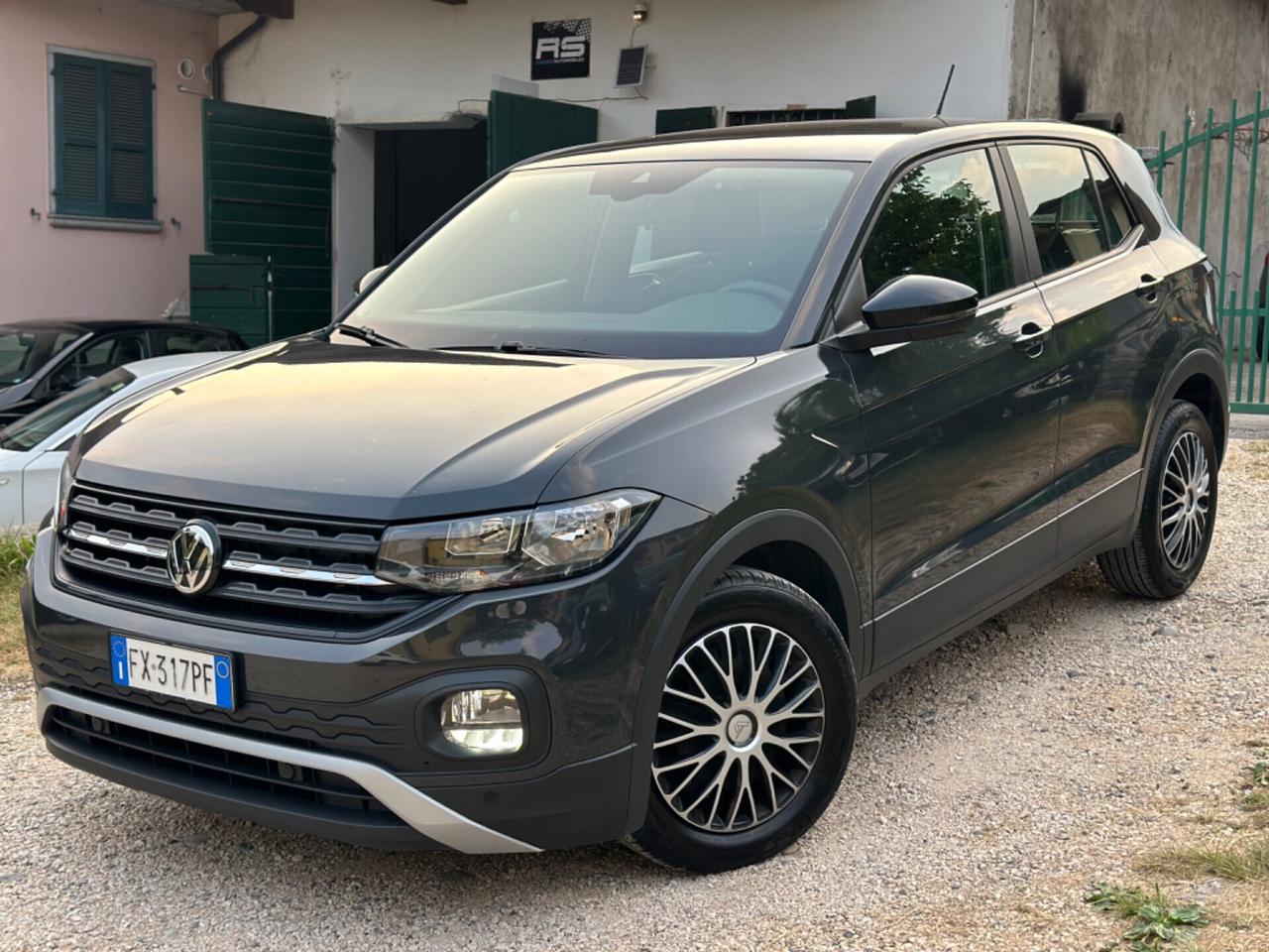 Volkswagen T-CROSS 1.6 TDI STYLE EURO6B LANEASS FRONTASS