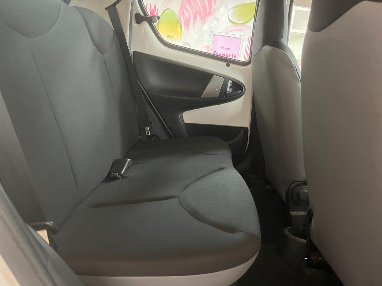 Toyota Aygo 1.0 12V VVT-i 5 porte Lounge Connect