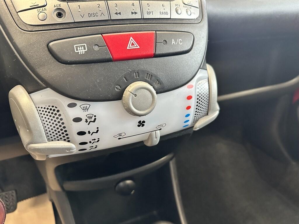 Toyota Aygo 5 Porte 1.0 VVT-i Active Connect