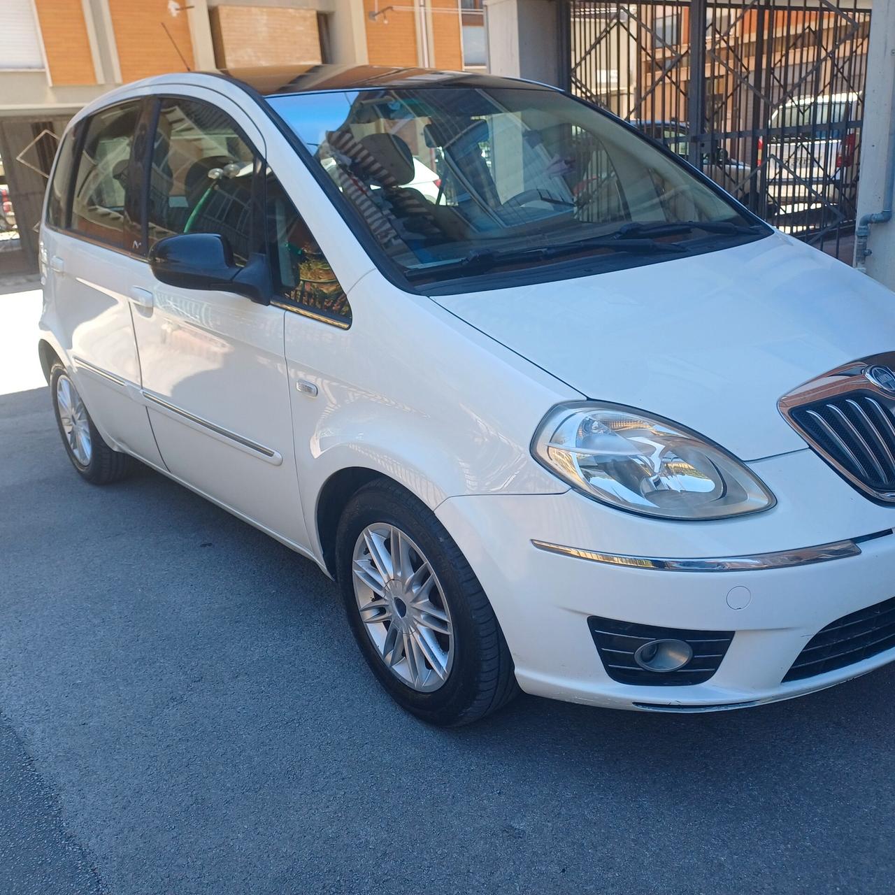 Lancia MUSA 1.3 Mjt 16V 95 CV S&S DPF Oro Plus