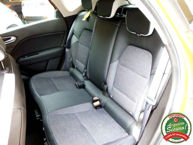 RENAULT Captur Blue dCi 95 CV Intens