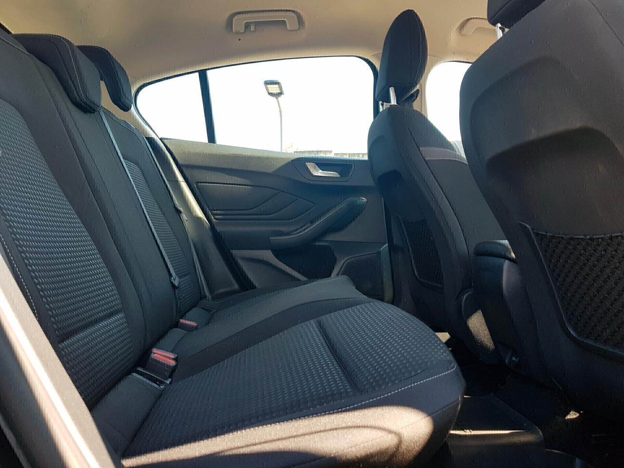 Ford Focus 1.5 Tdci EcoBlue 120cv Connect