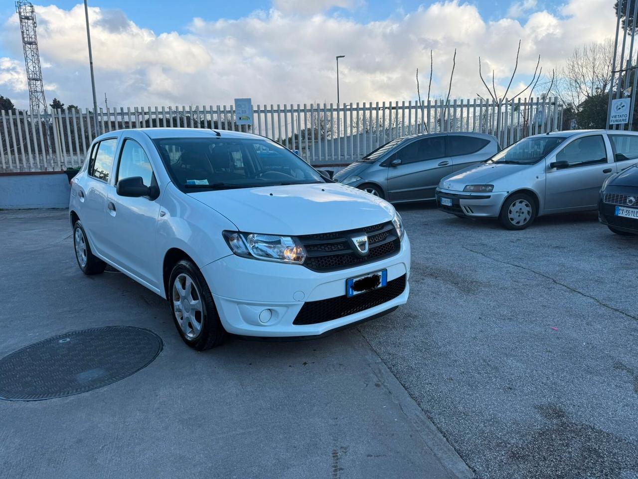 Dacia Sandero 1.2 GPL 75CV 2015 DA VETRINA