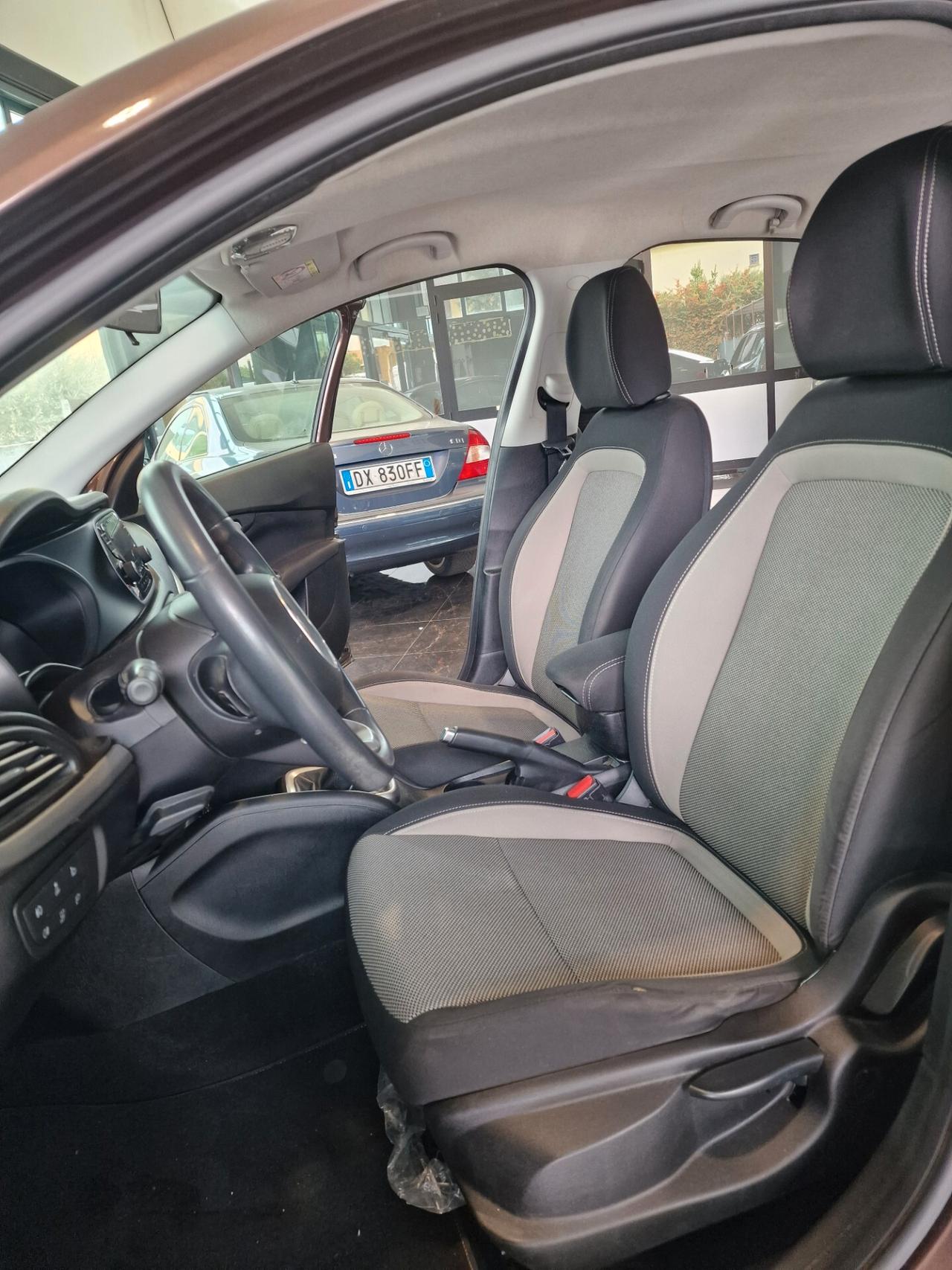 Fiat Tipo 1.4 4 porte Louge BENZINA-METANO
