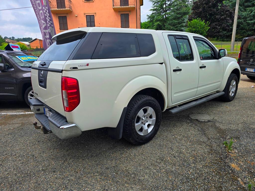Nissan Navara 2.5 dCi 190CV 4 porte Double Cab LE