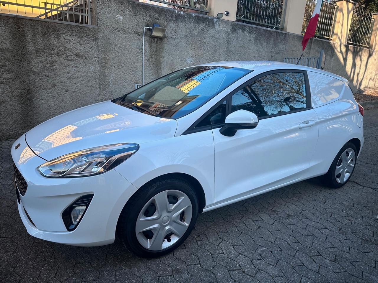 Ford Fiesta 1.5 TDCi 85 CV 3 porte Van Trend* + IVA *
