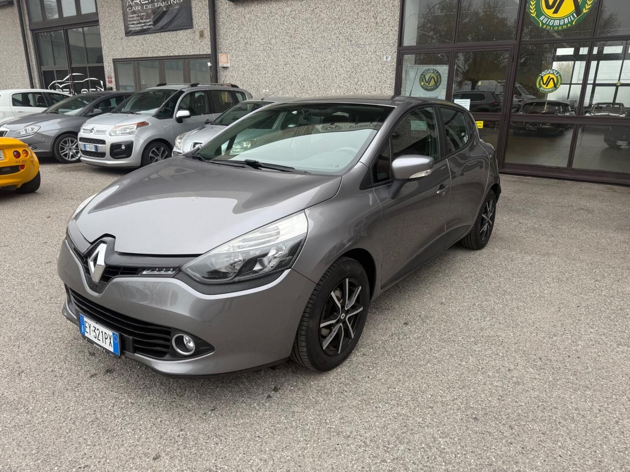Renault Clio 1.2 75CV 5 porte Costume National
