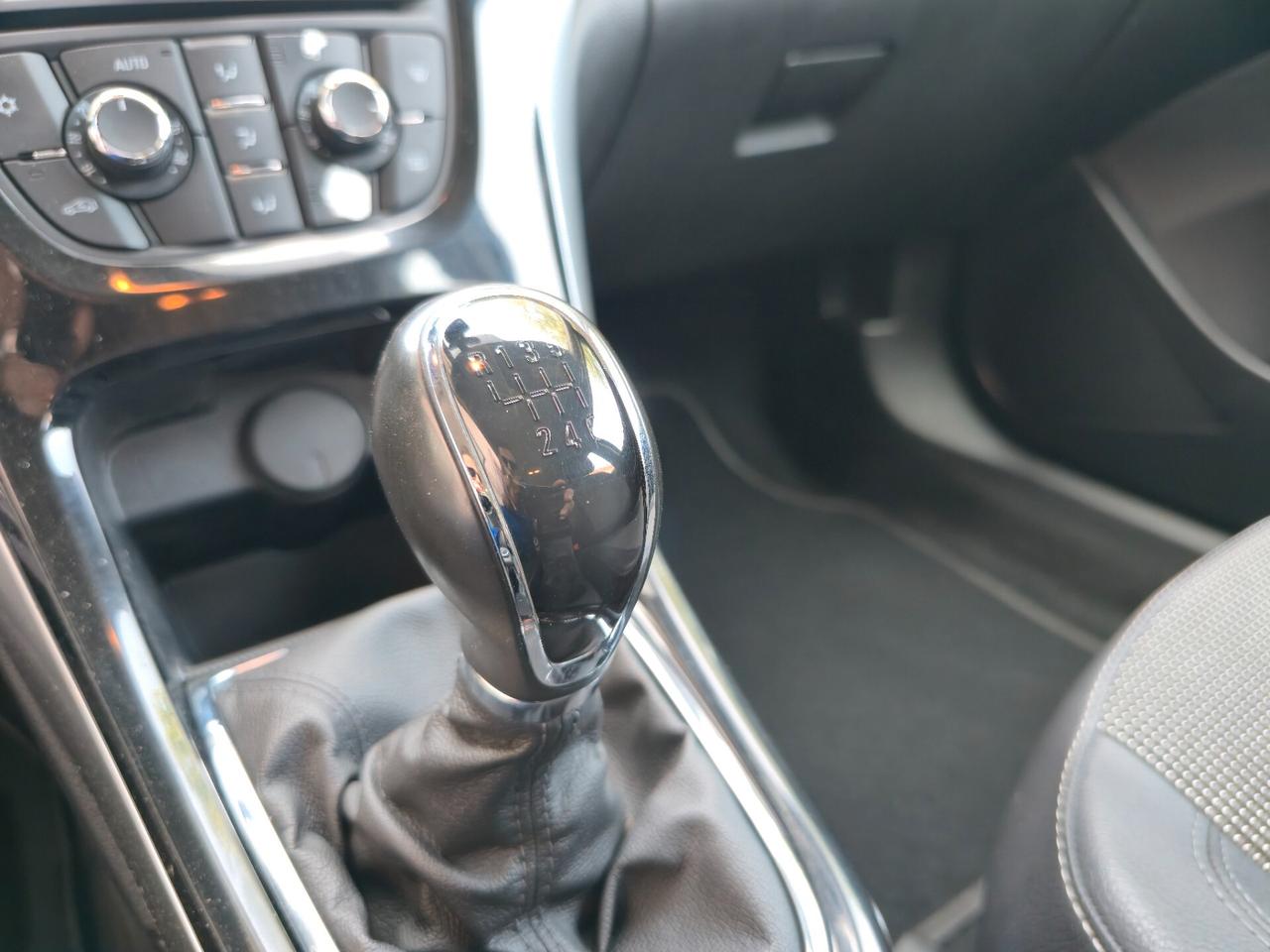 Opel Astra 1.6 CDTI