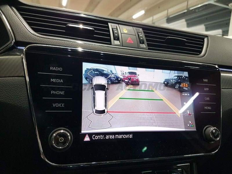 Skoda Superb Superb Wagon 2.0 tdi evo Sportline 200cv dsg