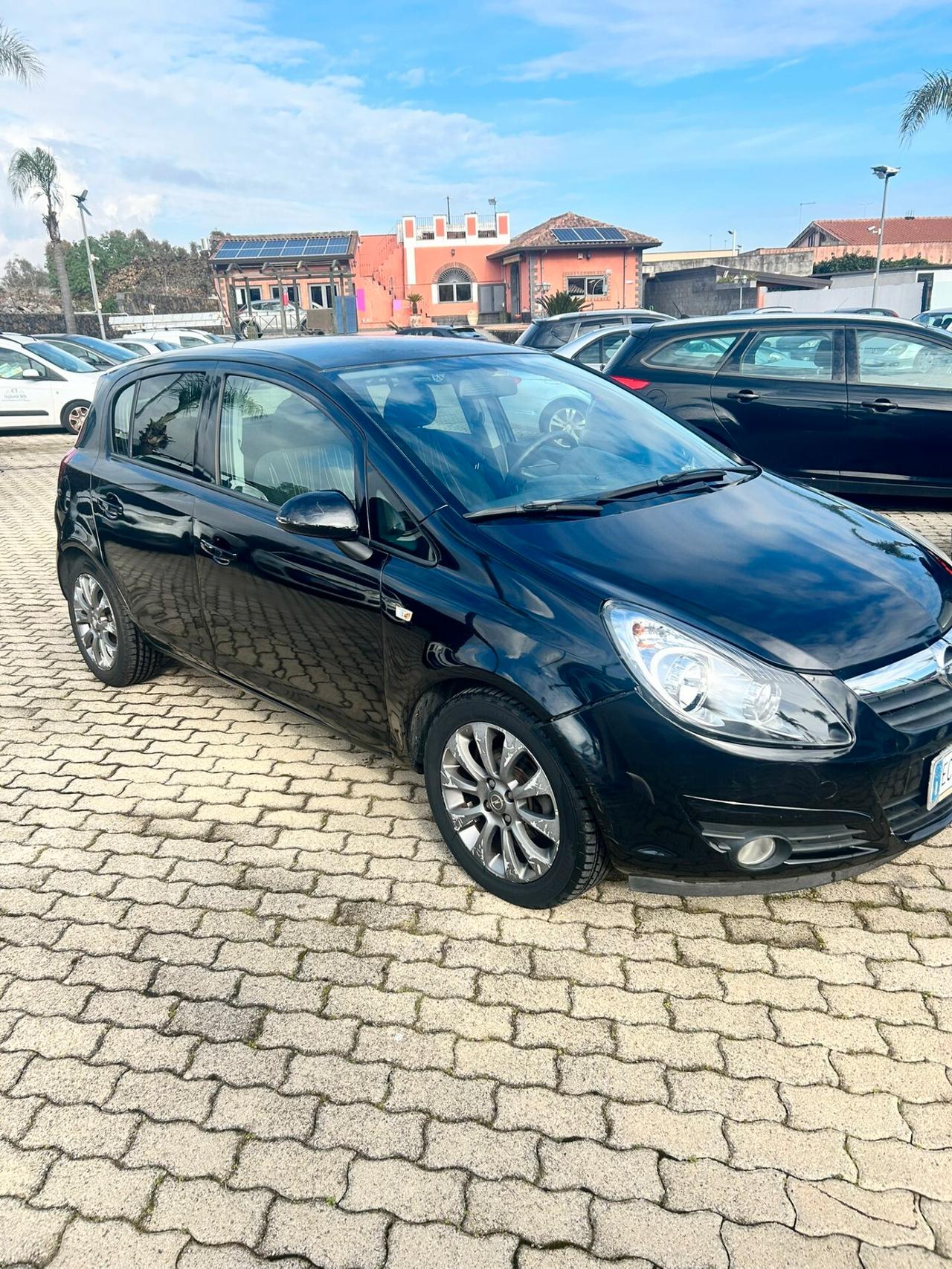 Opel Corsa 1.2 5 porte Edition
