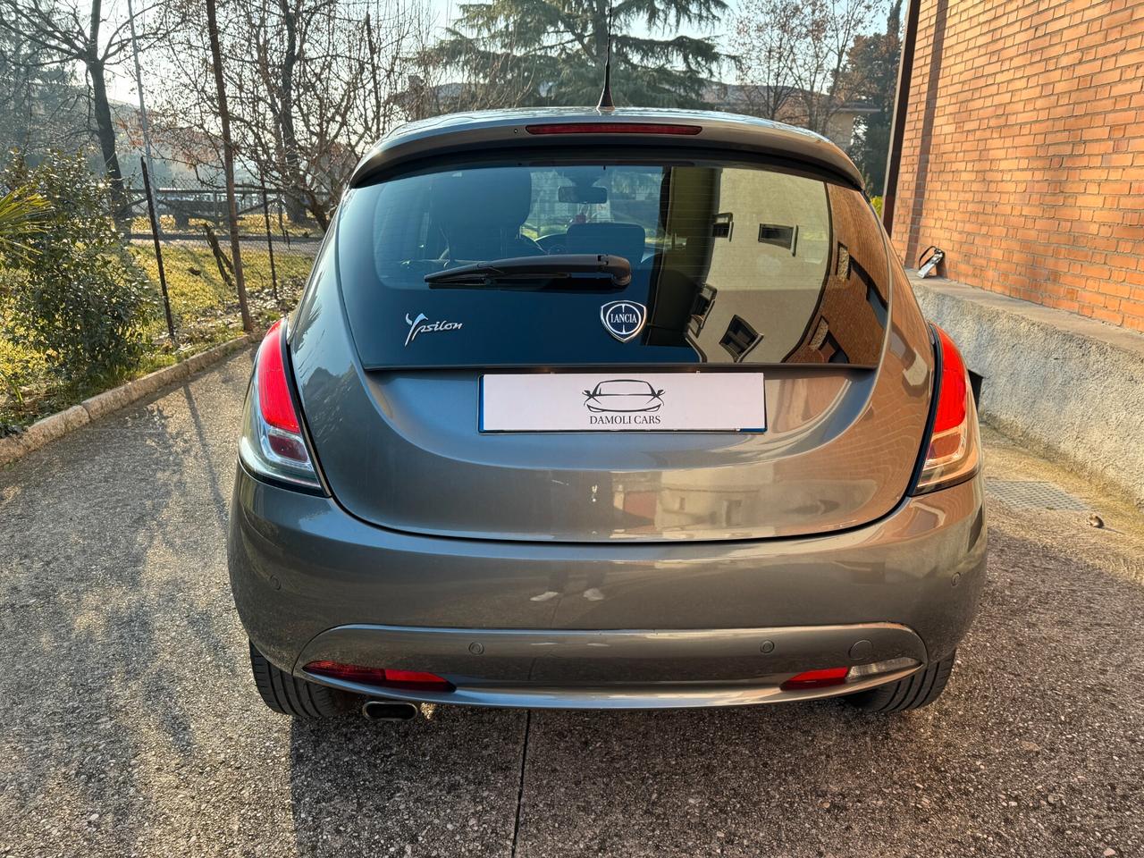 Lancia Ypsilon 1.2 69 CV 5 porte GPL Ecochic Gold