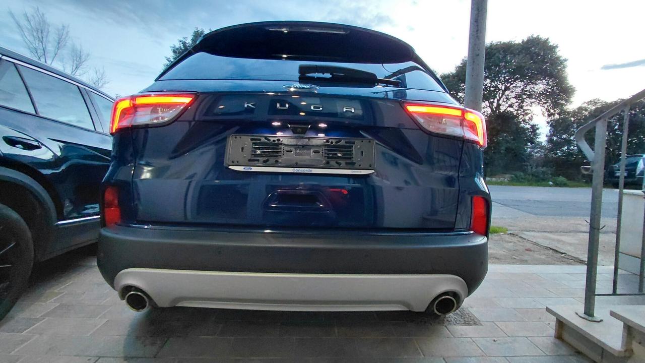 Ford Kuga 1.5 EcoBlue 120 CV MAI RIVERNICIATA