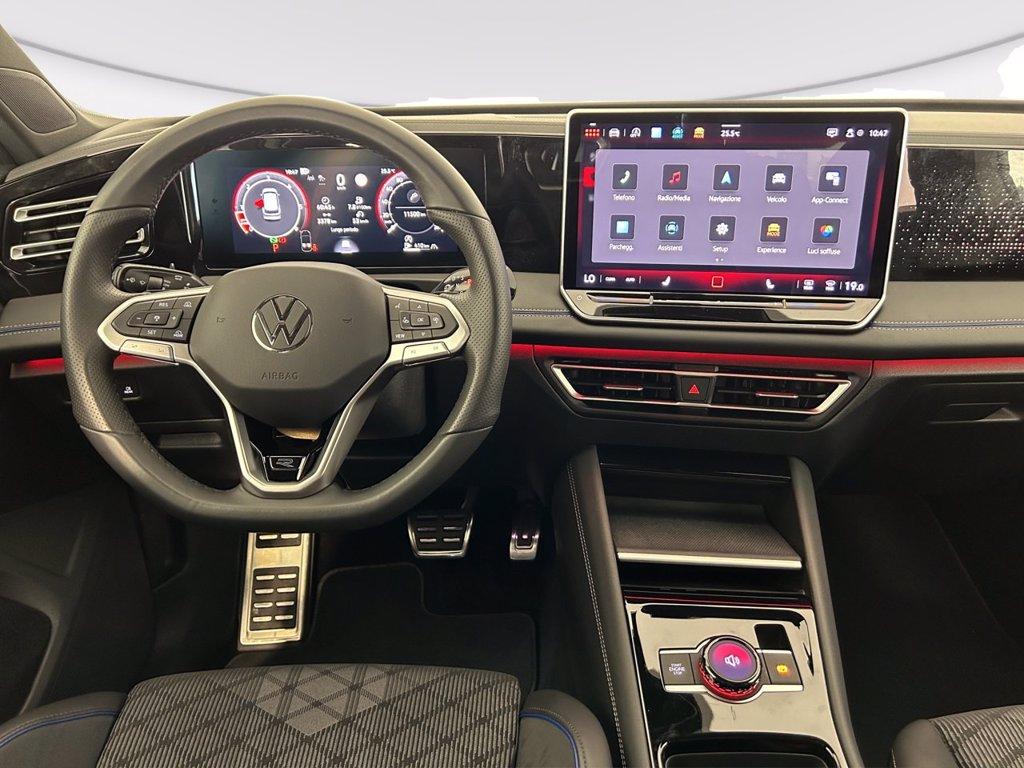 VOLKSWAGEN Tiguan 2.0 tdi r-line 150cv dsg del 2024