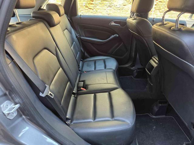 MERCEDES-BENZ B 180 Executive