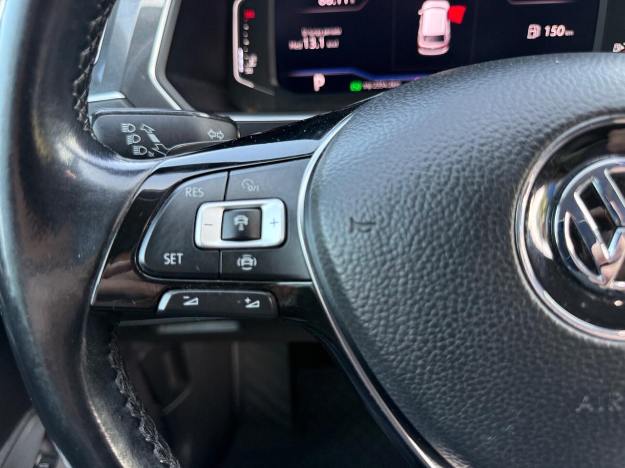 Volkswagen Tiguan Allspace R-LINE 2.0 BiTDI SCR DSG 4MOTION BMT