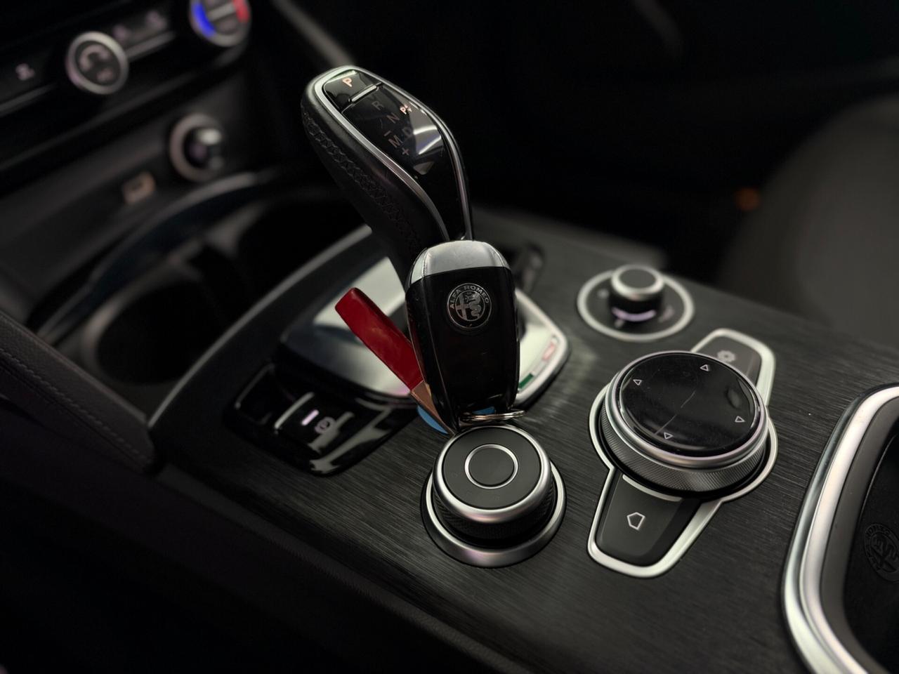 Alfa Romeo Stelvio 2.2 160CV Full Opt
