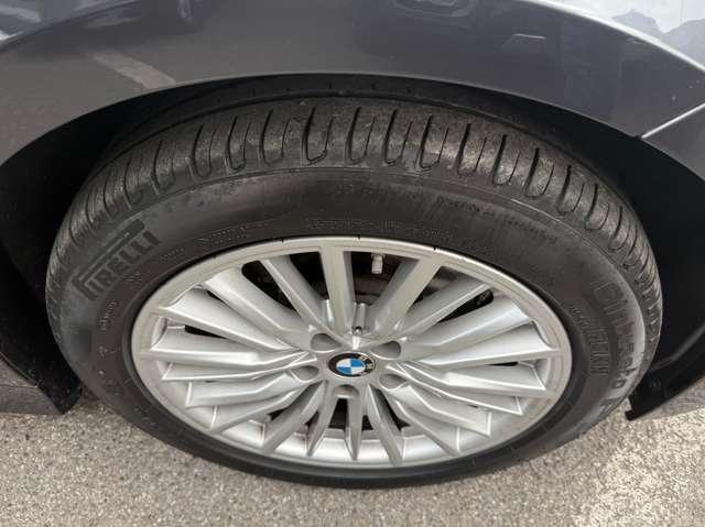 BMW 320 320d Touring Luxury / KM CERTIFICATI
