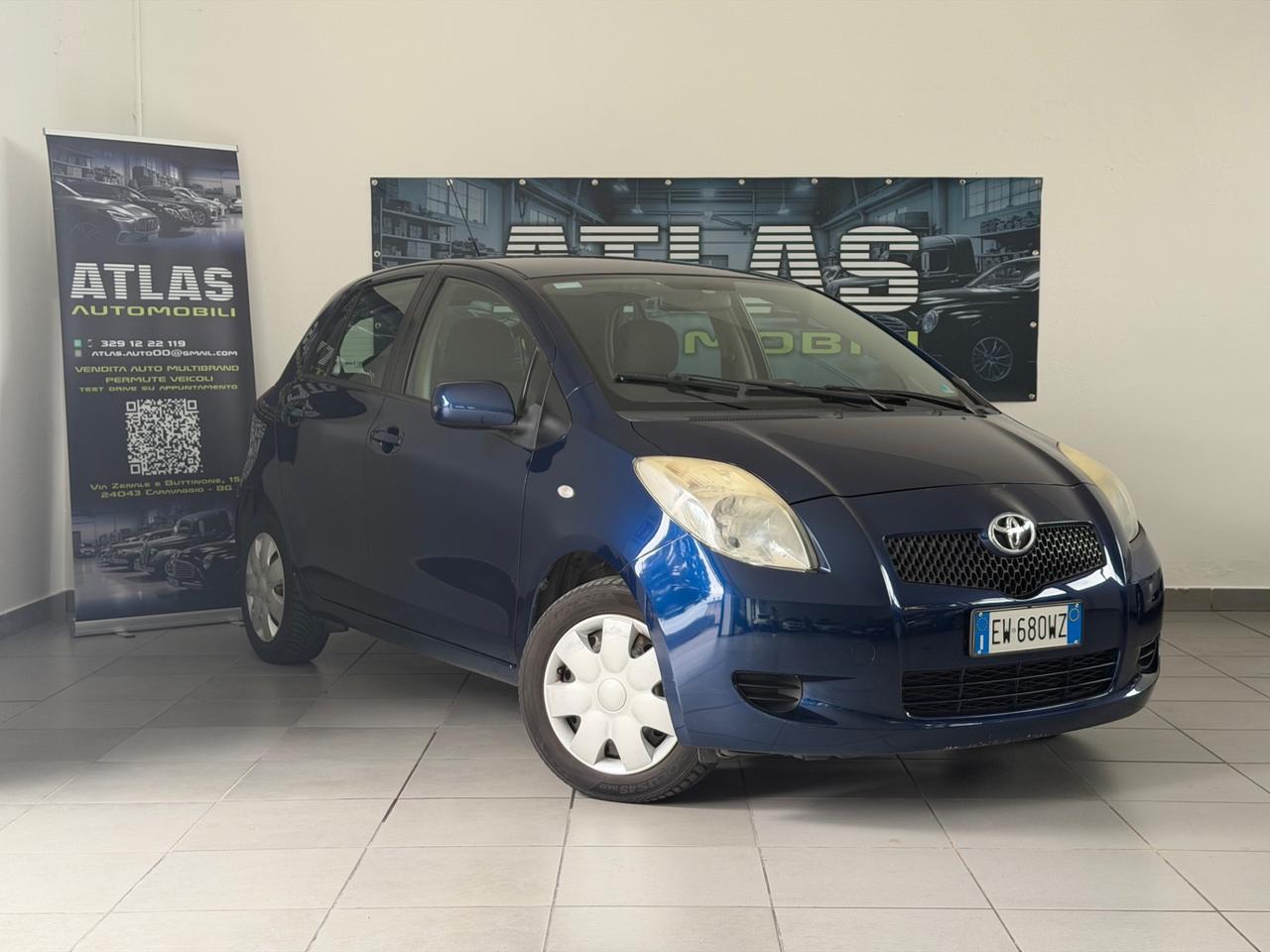 Toyota Yaris 1.0 5 porte Sol
