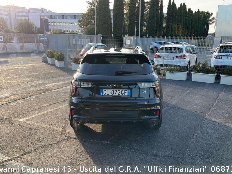 Lynk & Co 01 01 PHEV