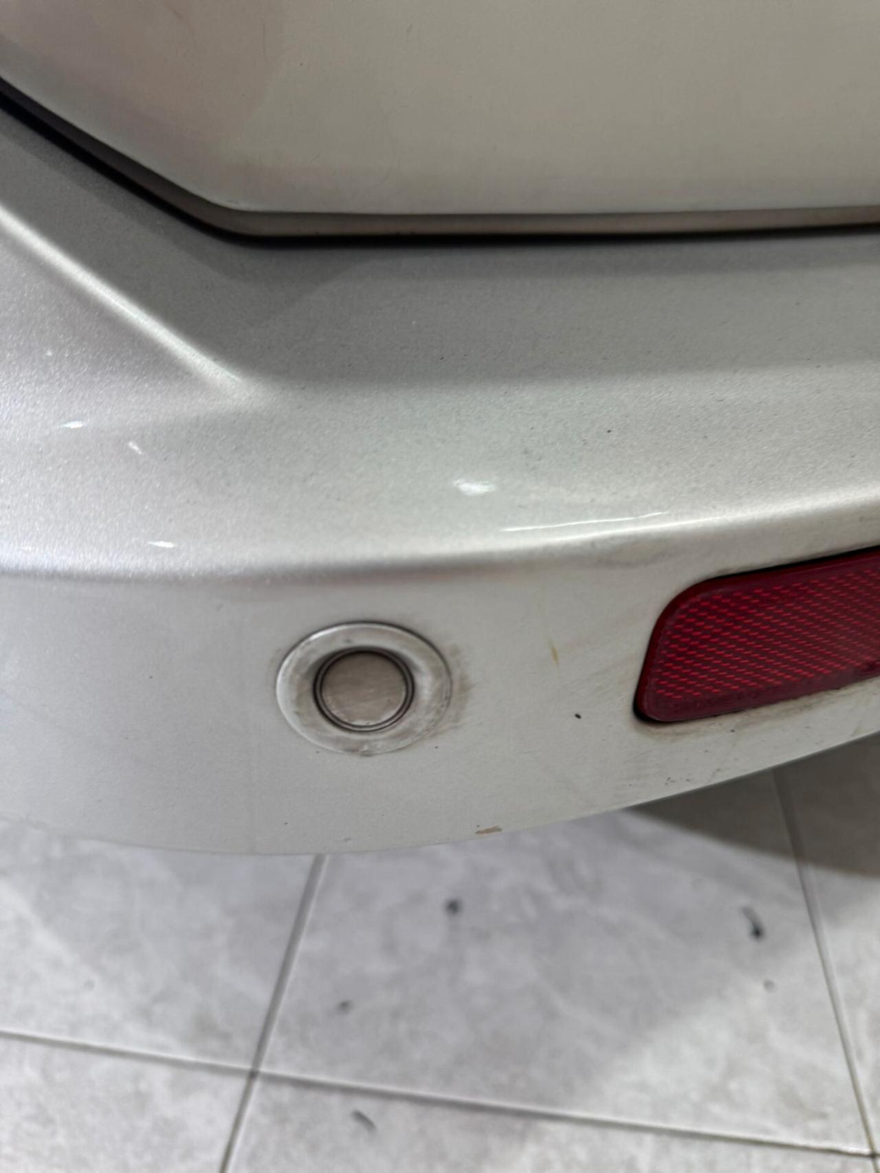Ford Tourneo Courier 1.6 TDCI 95 CV Titanium