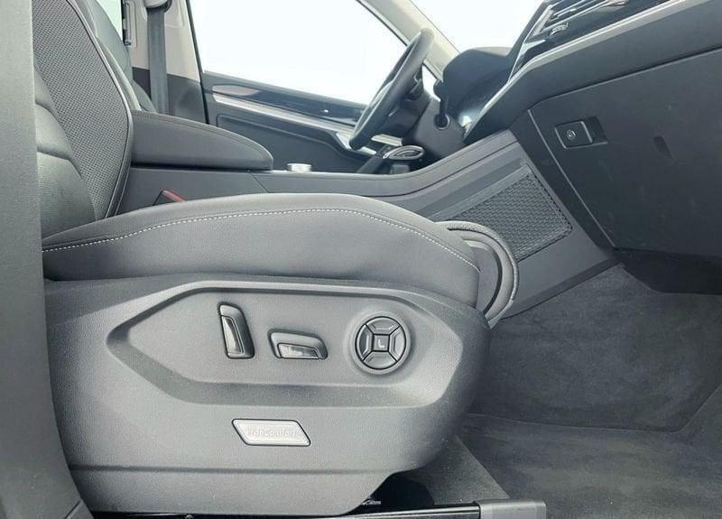 Volkswagen Touareg 3.0 V6 TDI SCR Elegance R-LINE