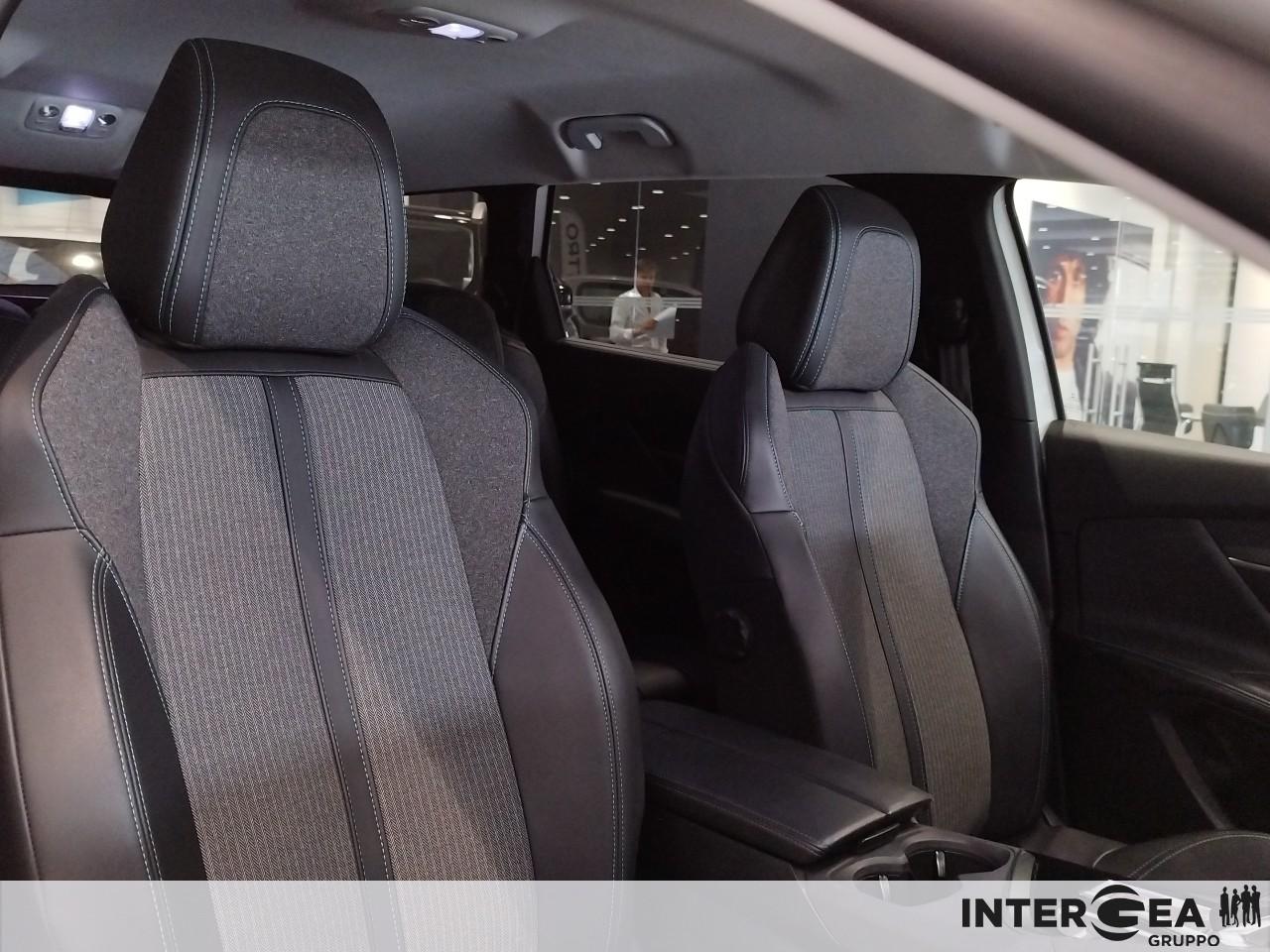 PEUGEOT 5008 1.5 bluehdi Allure s&s 130cv eat8