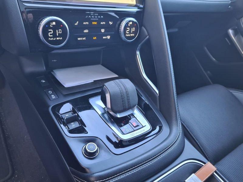 Jaguar E-Pace E-Pace 2.0 I4 249 CV AWD Auto R-Dynamic S Black Edition