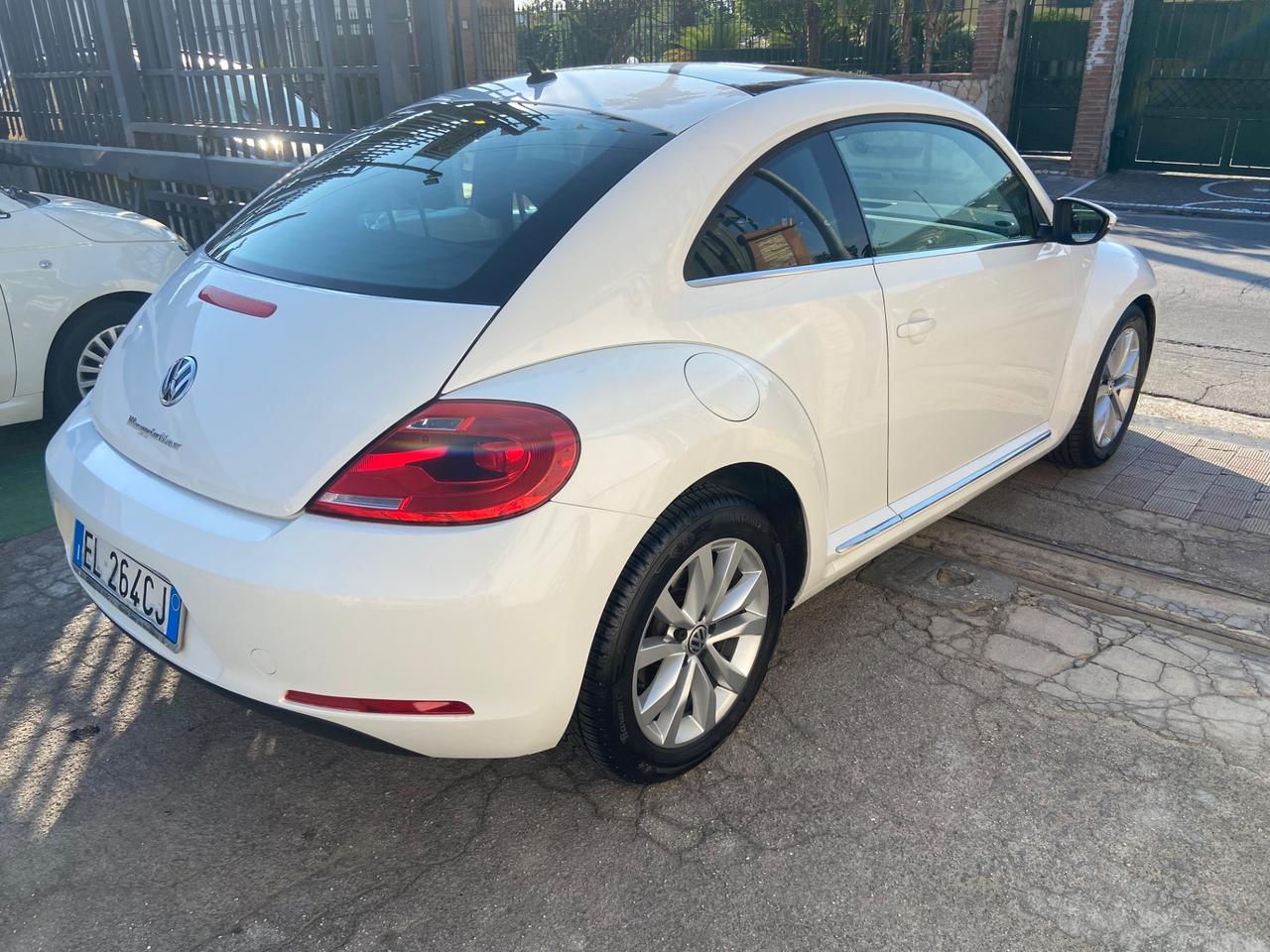 Volkswagen Maggiolino 1.6 TDI Design
