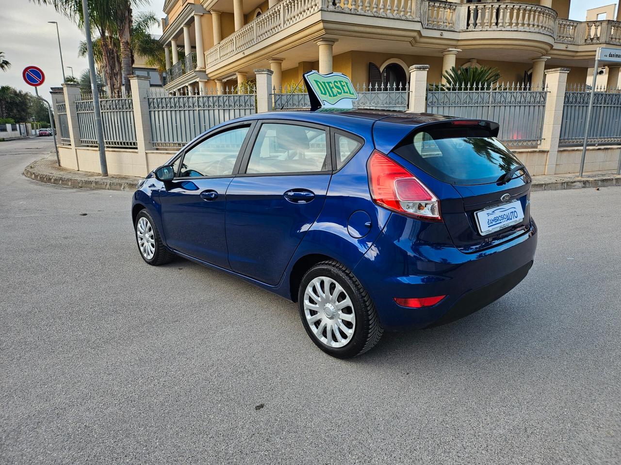 Ford Fiesta 1.5 TDCi 75CV 5 porte Business