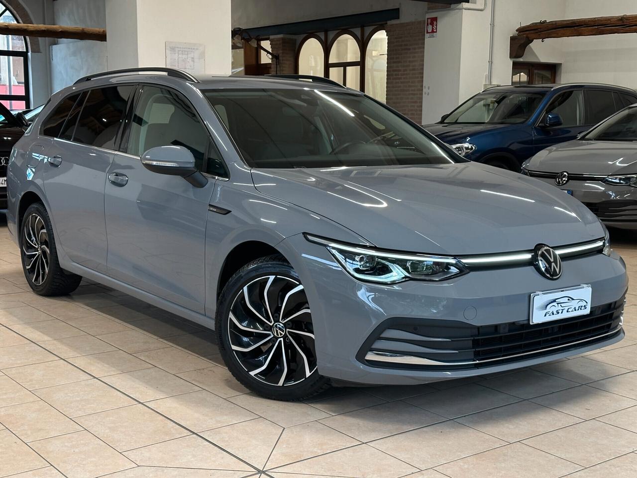 VOLKSWAGEN GOLF VARIANT 2.0 TDI STYLE 116CV DSG *CARPLAY*LED*LUCI*
