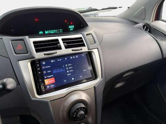 Toyota Yaris 1.0 5 porte