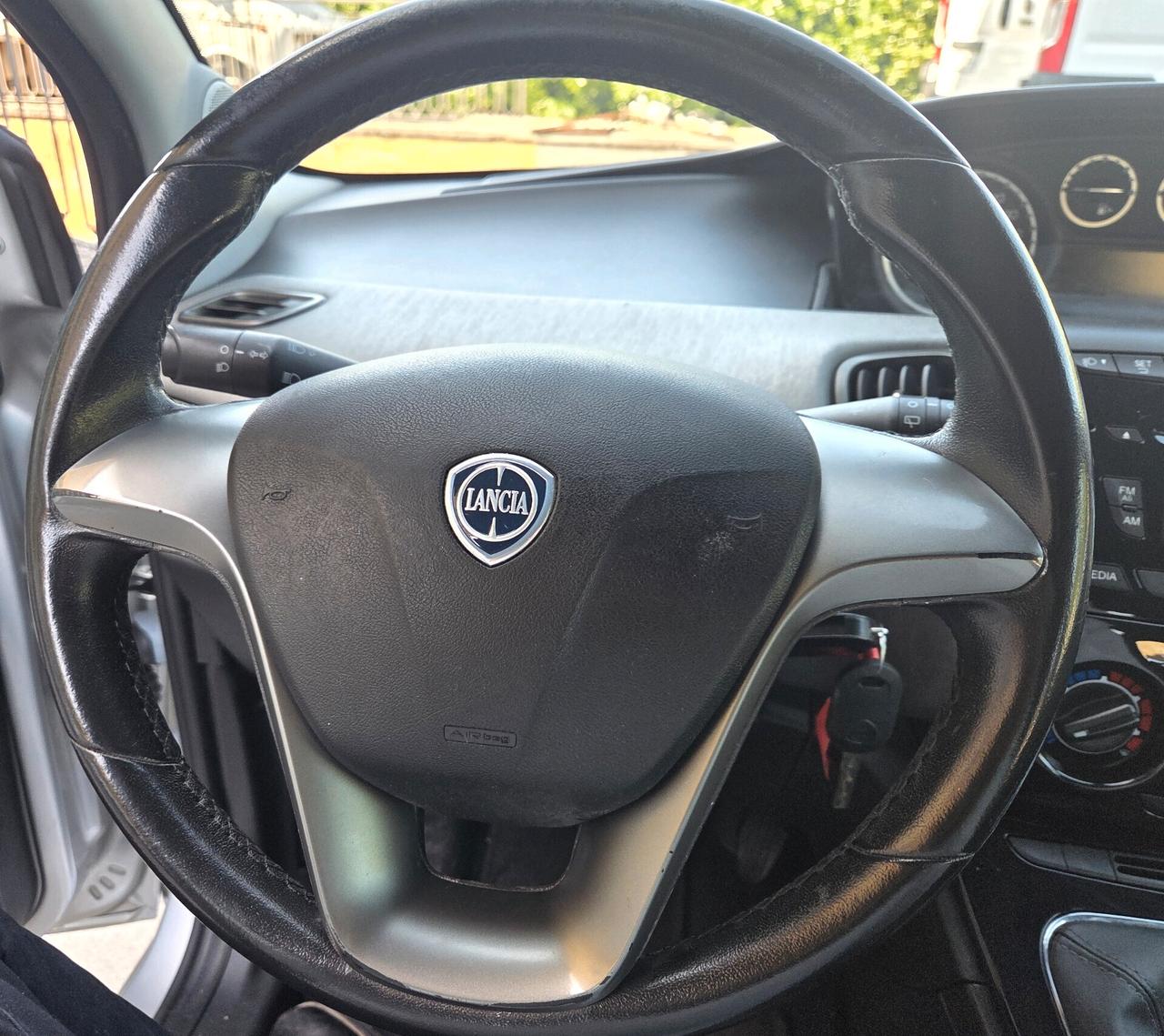 Lancia Ypsilon 1.2 SOLO 83000 KM TAGLIANDATA GARANZIA