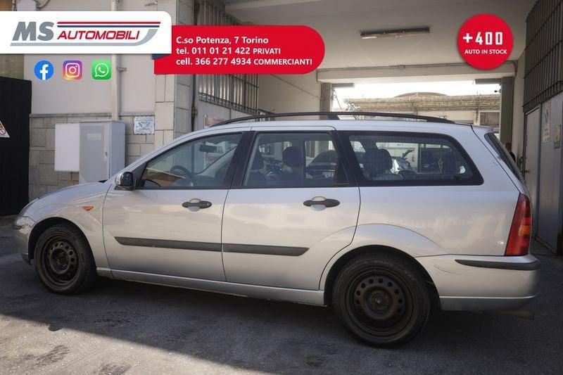 Ford Focus Ford Focus Focus SW 1.6i 16v Ghia FL 74KW ANNO 2002