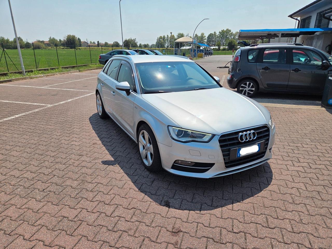 Audi A3 Sportback 2.0 TDI S tronic Sline, 2014