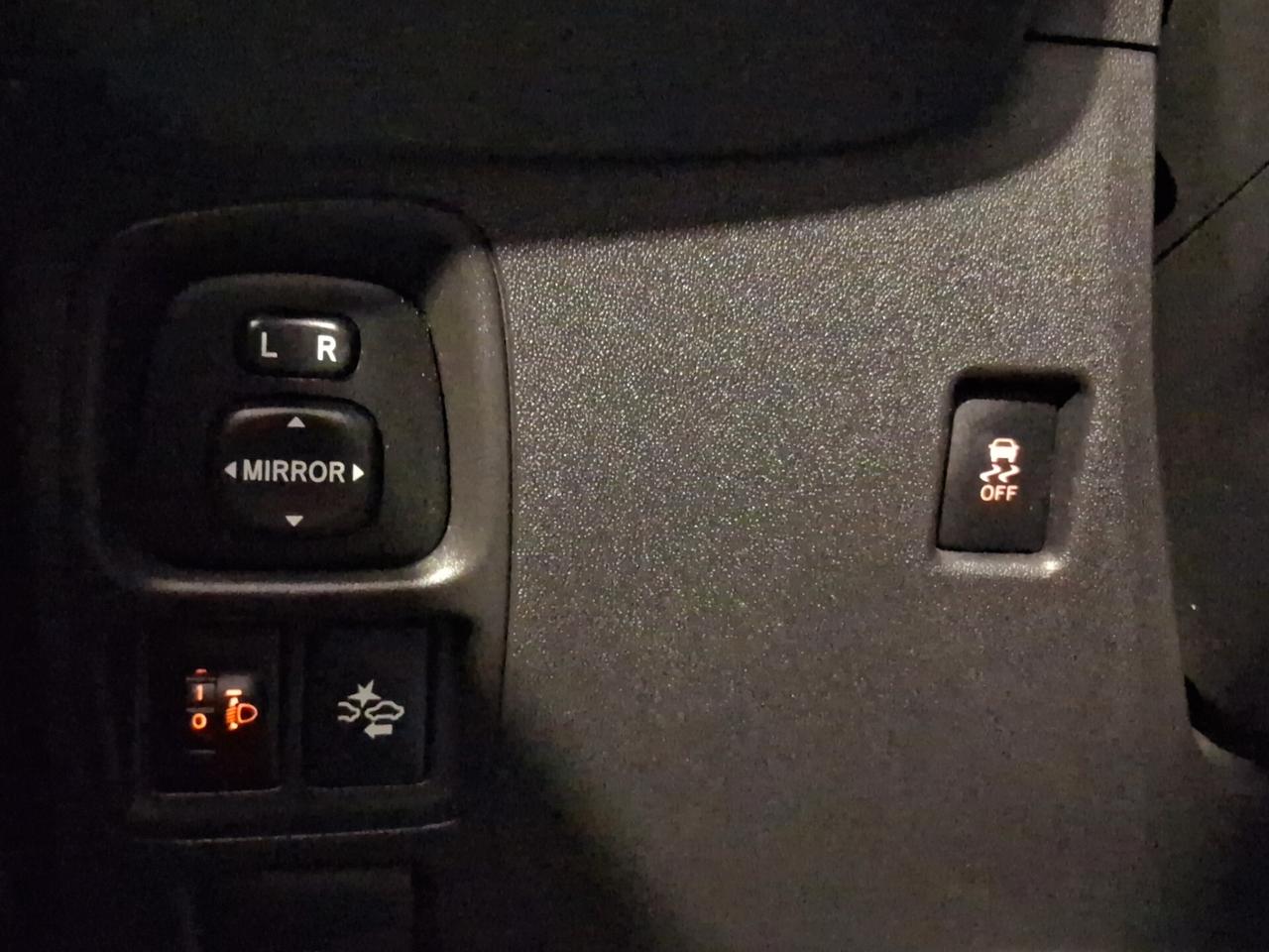 Toyota Aygo Connect 1.0 VVT-i 72 CV 5 porte x-play MMT