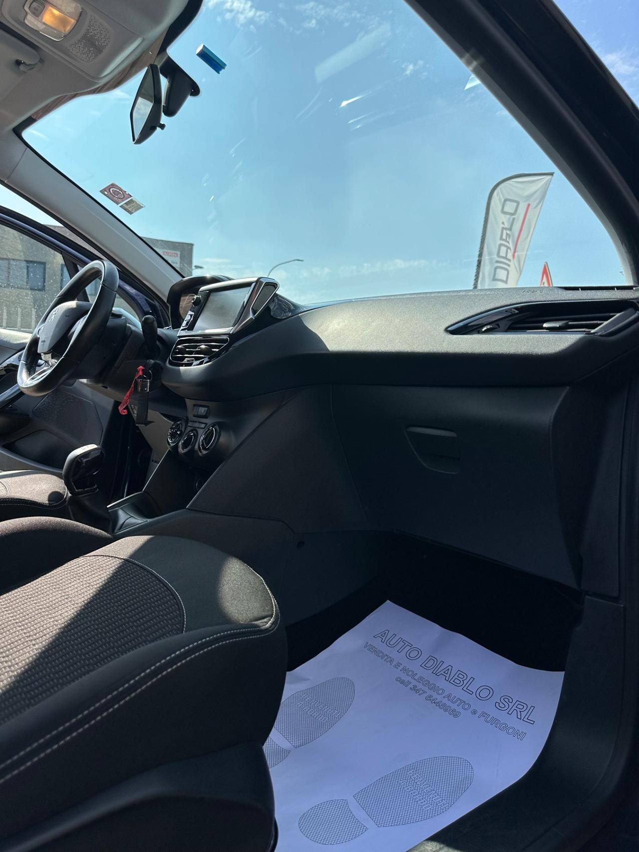 Peugeot 208 PureTech 82 5 porte Allure