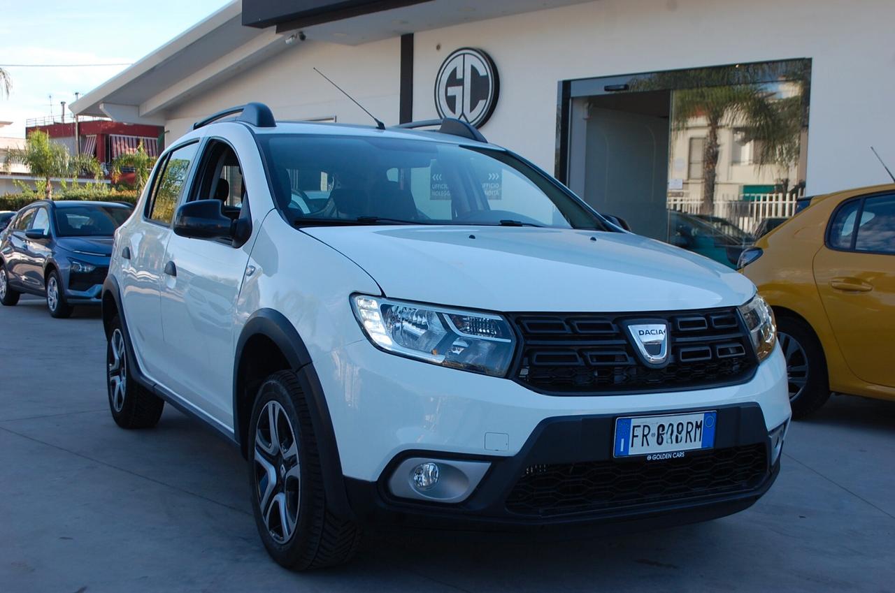 Dacia Sandero Stepway 0.9 tce 90CV turbo Gpl Navi Uff Italy USB