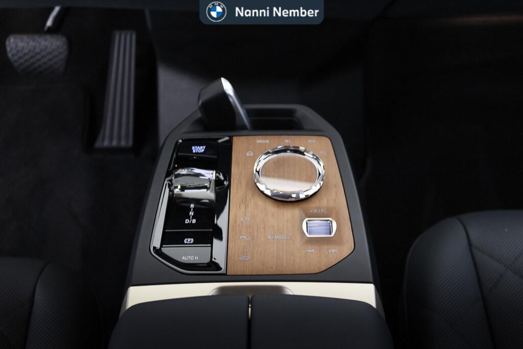 BMW iX 50 pacchetto sportivo xDrive