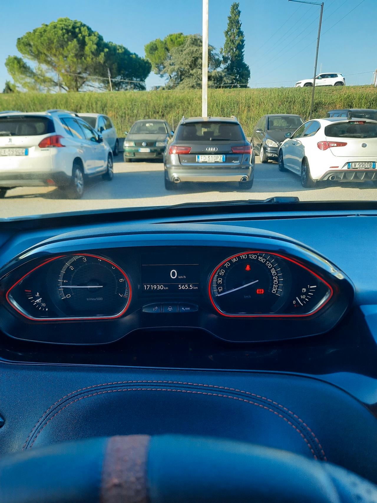 Peugeot 208 1.6 THP 200 CV 3 porte GTi