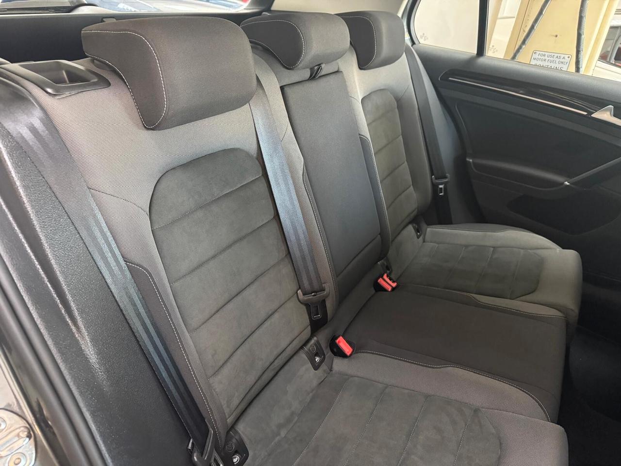 Volkswagen Golf 1.4 TSI 125 CV 5p. Highline BlueMotion Technology UNICOPROPRIETARIO SEMPRE TAGLIANDATO PARI AL NUOVO!!!